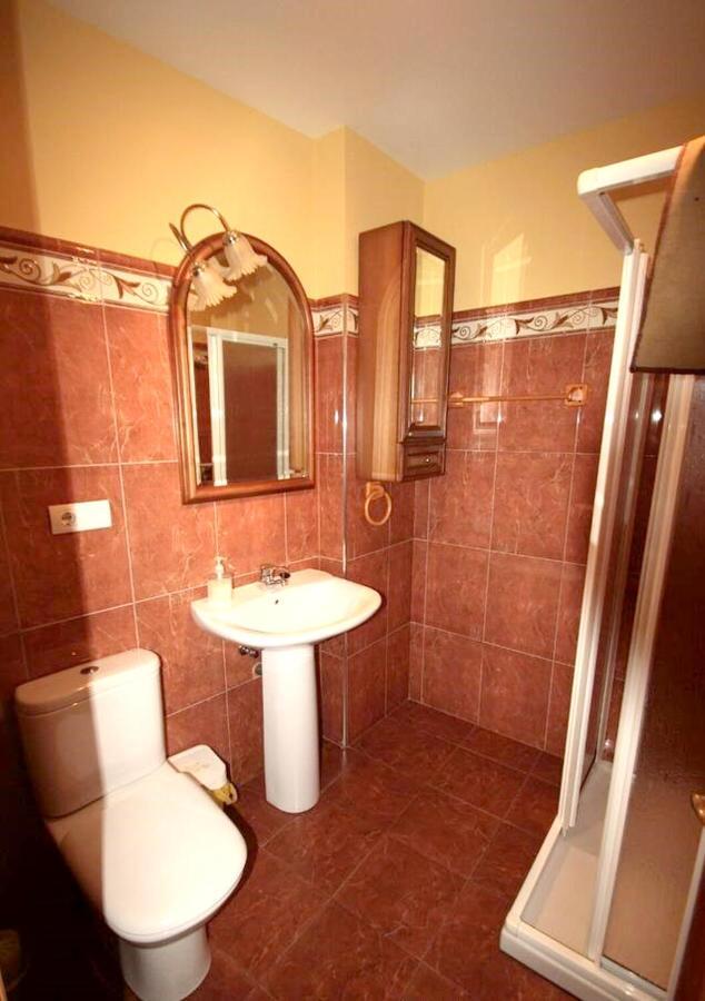 3 Bedrooms House With Furnished Terrace And Wifi At Ovinana 쿠딜레로 외부 사진